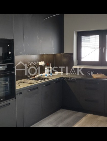 https://www.pavolholestiak.sk/storage/properties/119/thumb/dam-do-prenajmu-21-novy-byt-v-meste-cadca-exkluzivne_0.jpg?t=1672245940
