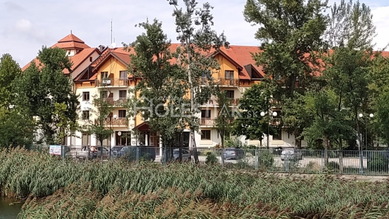 Predané - Predaj apartmánov v nádhernom prostredí pri jazere Bratislava.