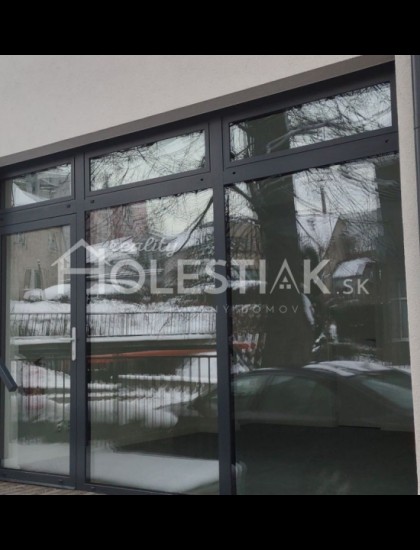 https://www.pavolholestiak.sk/storage/properties/121/thumb/predam-novy-obchodny-priestor-v-centre-mesta-cadca-iba-u-nas_0.jpg?t=1704493840