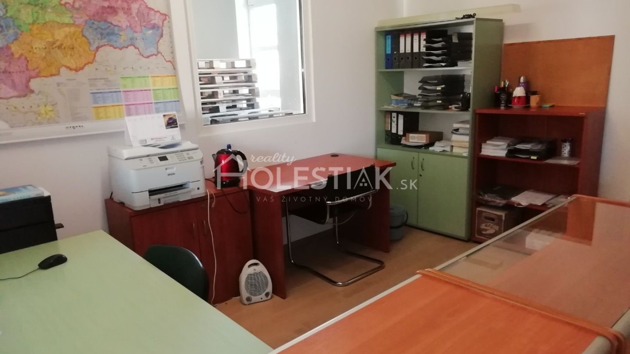 Dám do prenájmu prevádzkové, obchodné, skladové priestory v centre mesta Čadca, iba u nás