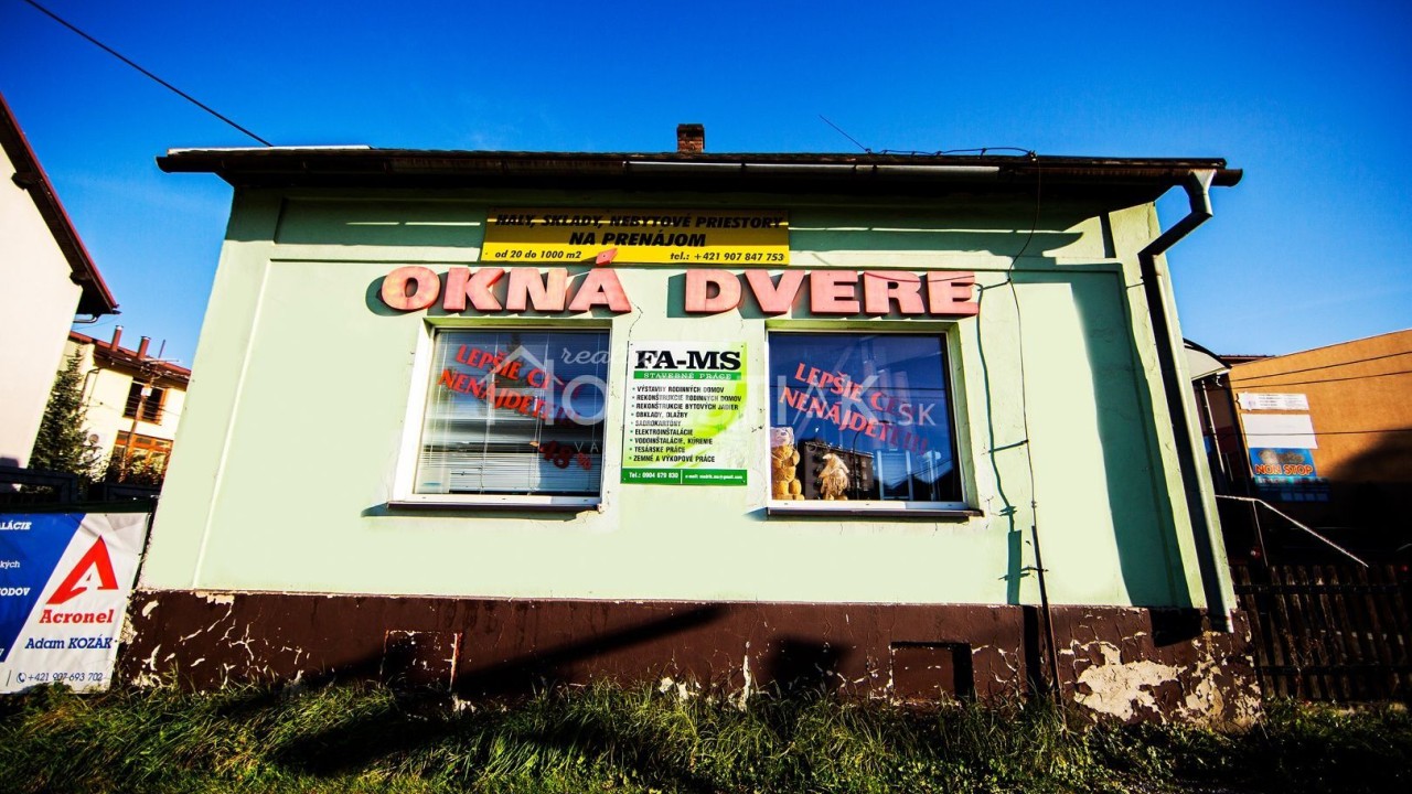 Znížená cena - exkluzívne predám dom v centre mesta Čadca, 462 m2 pozemku