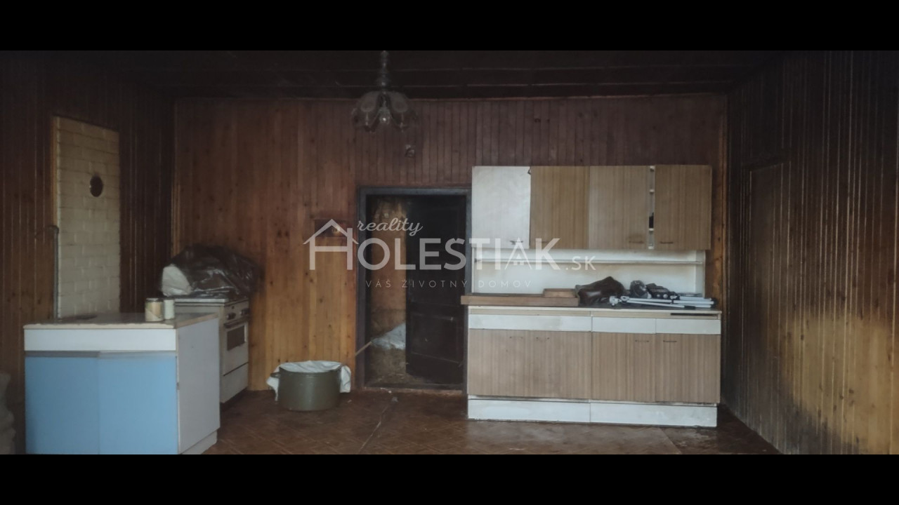 Rezervované - Zvýhodnená cena - Predám starší dom Oščadnica Vreščovka