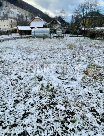 https://www.pavolholestiak.sk/storage/properties/290/thumb/stavebny-pozemok-oskerda_0.jpg?t=1715724969