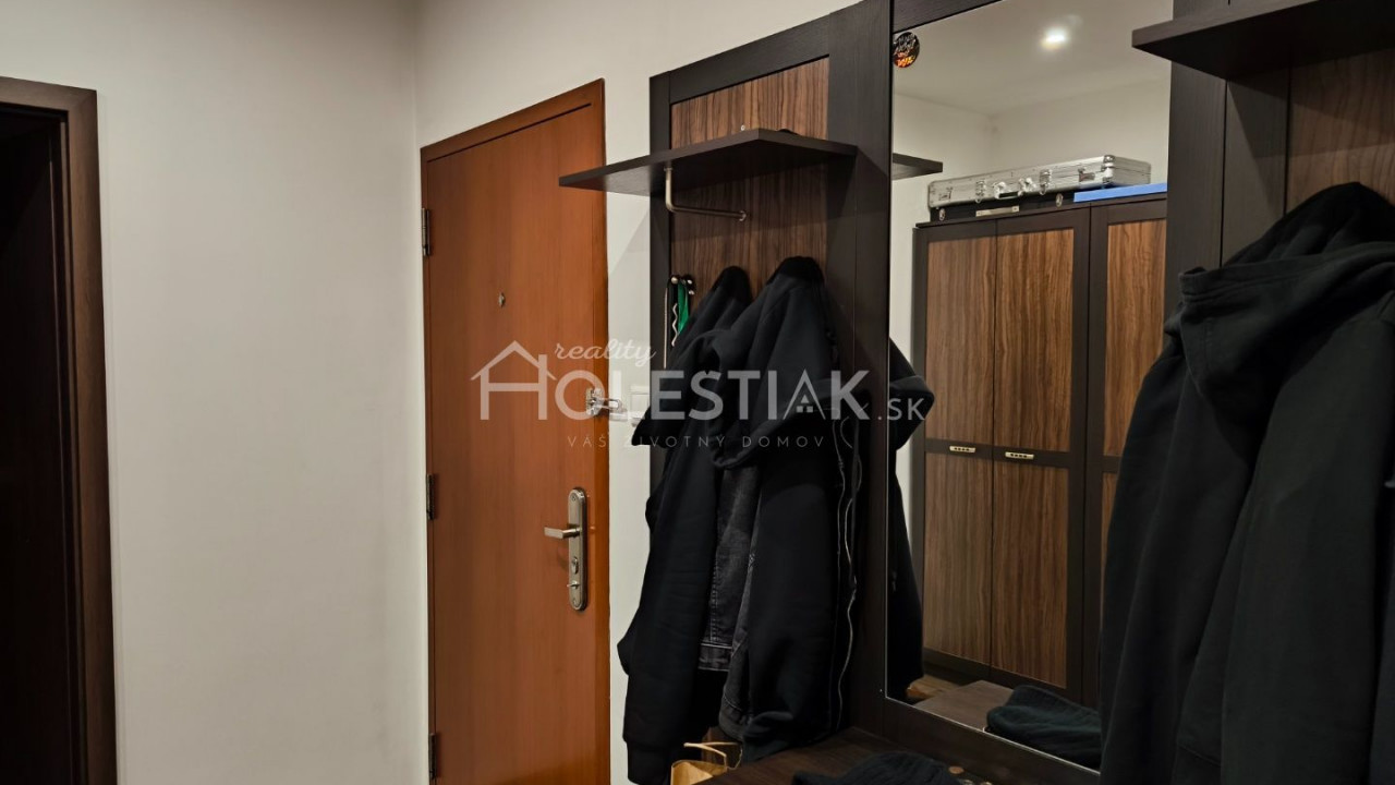 Zvýhodnená cena Predám exkluzívne krásny, rekonštruovaný byt 3+1 Čadca