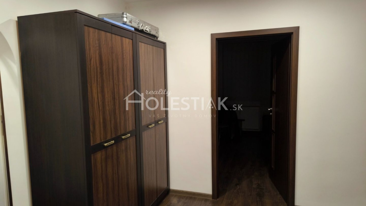 Zvýhodnená cena Predám exkluzívne krásny, rekonštruovaný byt 3+1 Čadca