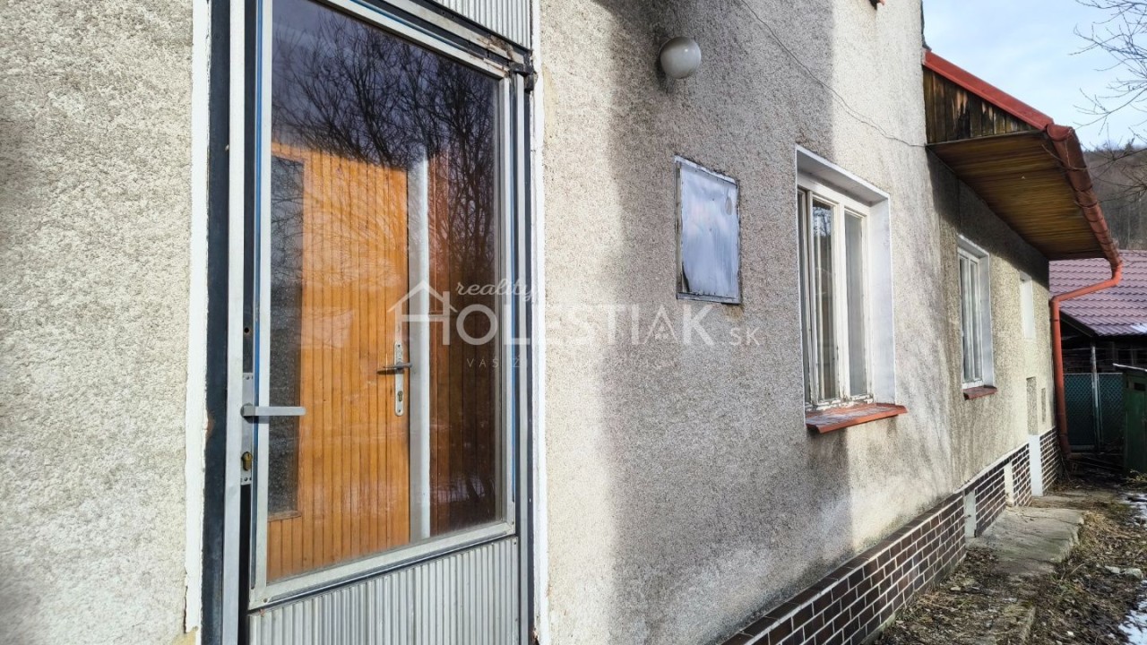 Predám rodinný dom Zborov nad Bystricou