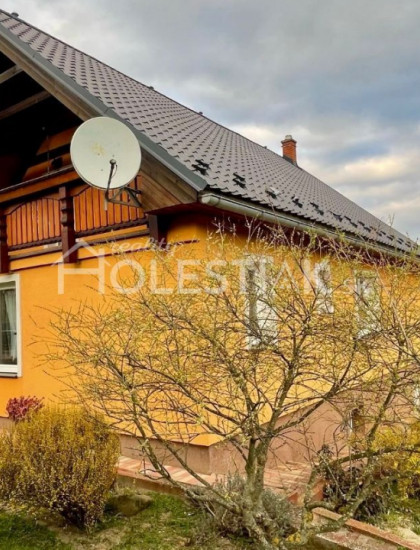https://www.pavolholestiak.sk/storage/properties/349/thumb/slnecny-rodinny-dom-konska_0.jpg?t=1714038367