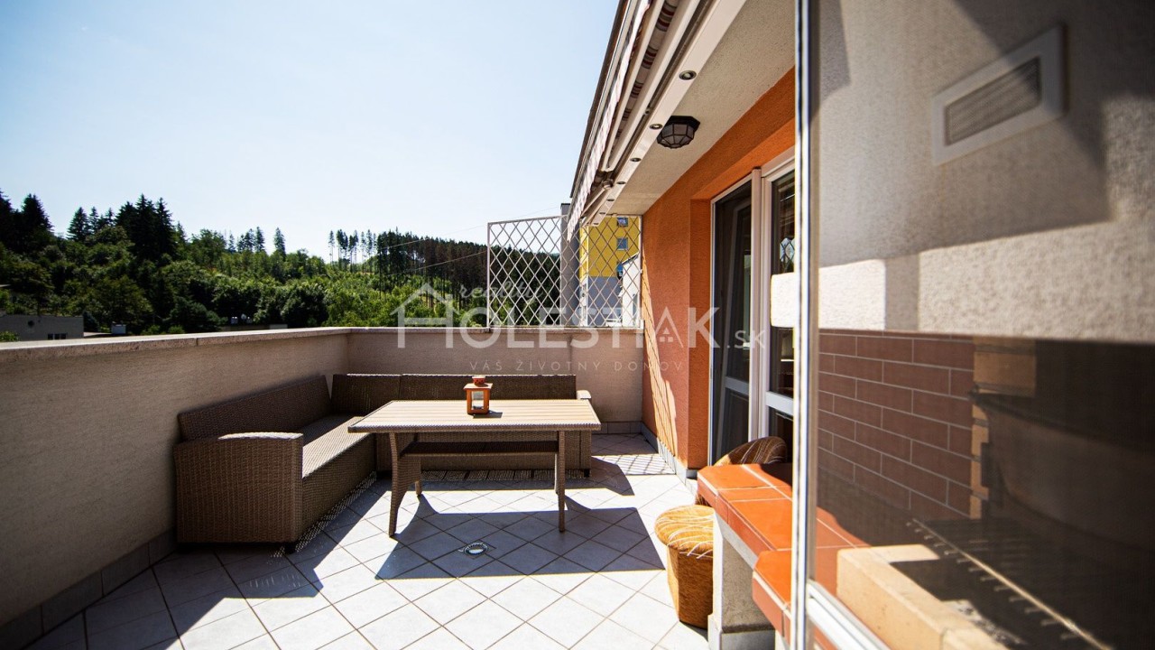 Rezervované - Luxusný byt v centre mesta Čadca - 164 m2 iba u nás