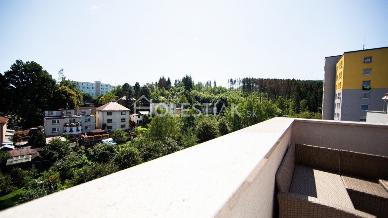 Rezervované - Luxusný byt v centre mesta Čadca - 164 m2 iba u nás