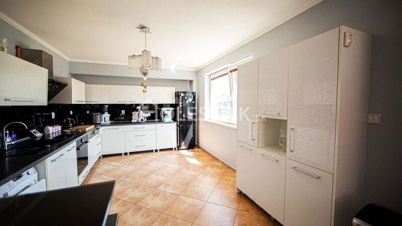 Rezervované - Luxusný byt v centre mesta Čadca - 164 m2 iba u nás