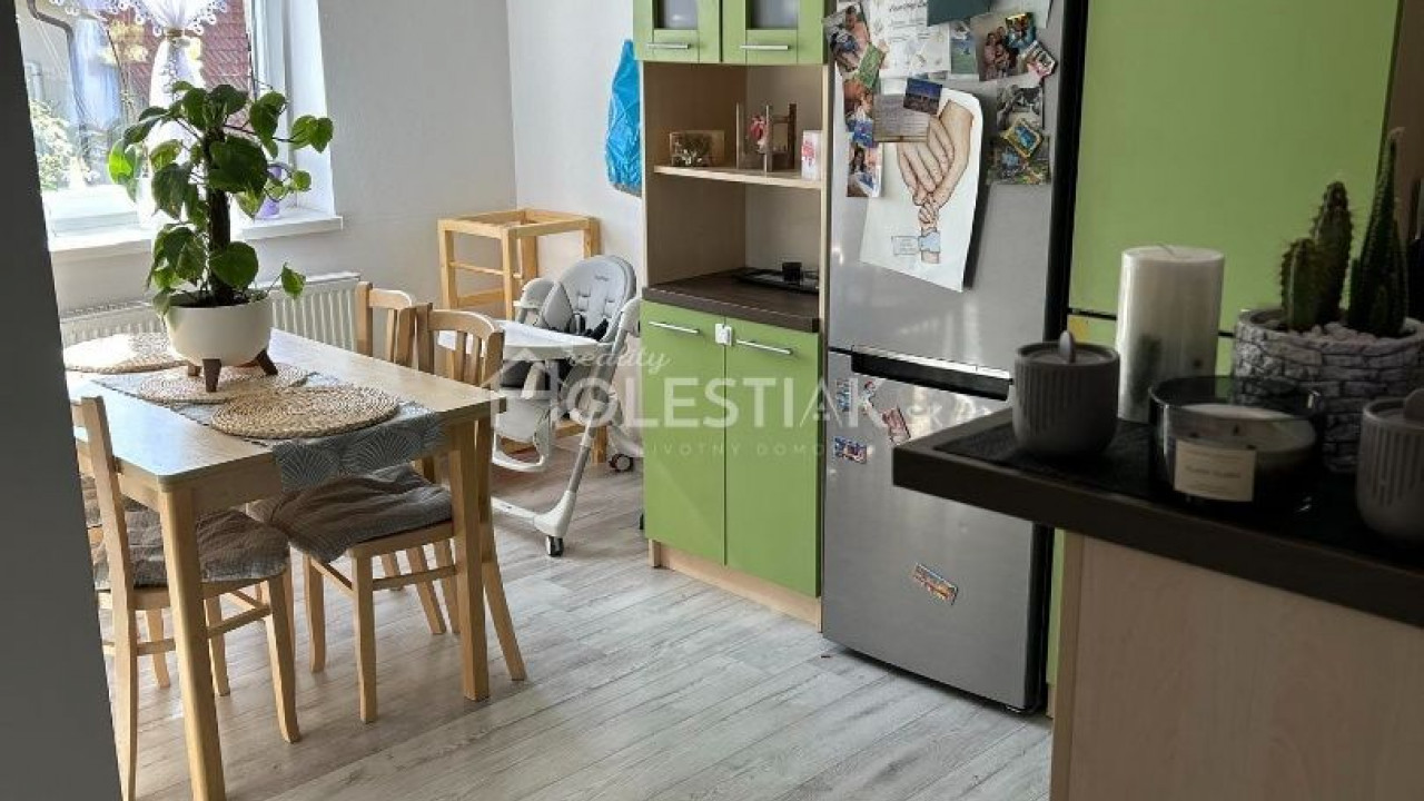 Zvýhodnená cena - Predám pekný, zariadený byt 3+1 Kysucký Lieskovec, iba u nás
