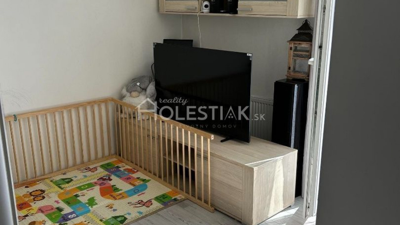 Zvýhodnená cena - Predám pekný, zariadený byt 3+1 Kysucký Lieskovec, iba u nás