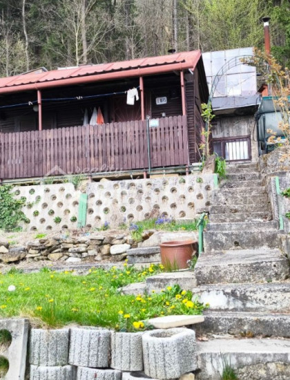 https://www.pavolholestiak.sk/storage/properties/367/thumb/exkluzivne-predam-zahradny-domcek-zilina-duben_0.jpg?t=1714991476