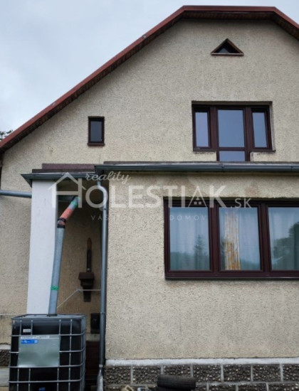 https://www.pavolholestiak.sk/storage/properties/401/thumb/predam-rodinny-dom-dlha-nad-kysucou-s-velkym-pozemkom-iba-u-nas_0.jpeg?t=1784812216
