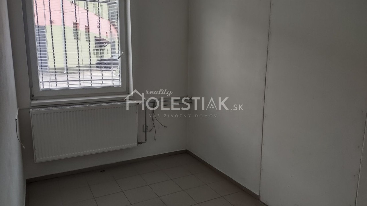 Dám do prenájmu 3+1 kancelárske priestory za iba 440 EUR v meste Čadca, Horelica