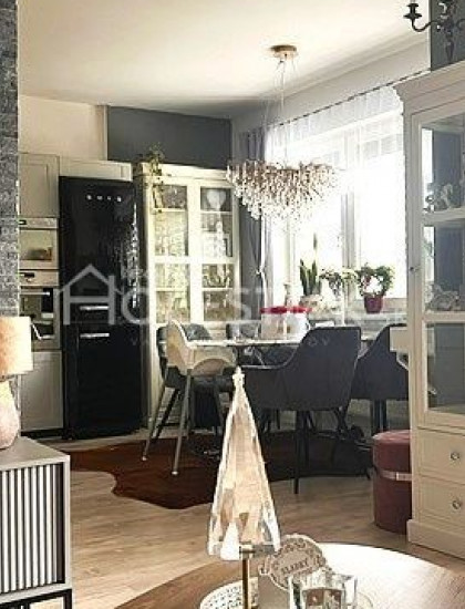 https://www.pavolholestiak.sk/storage/properties/427/thumb/rezervovane-predam-krasny-31-byt-v-centre-mesta-cadca-iba-u-nas_0.jpg?t=1738442768