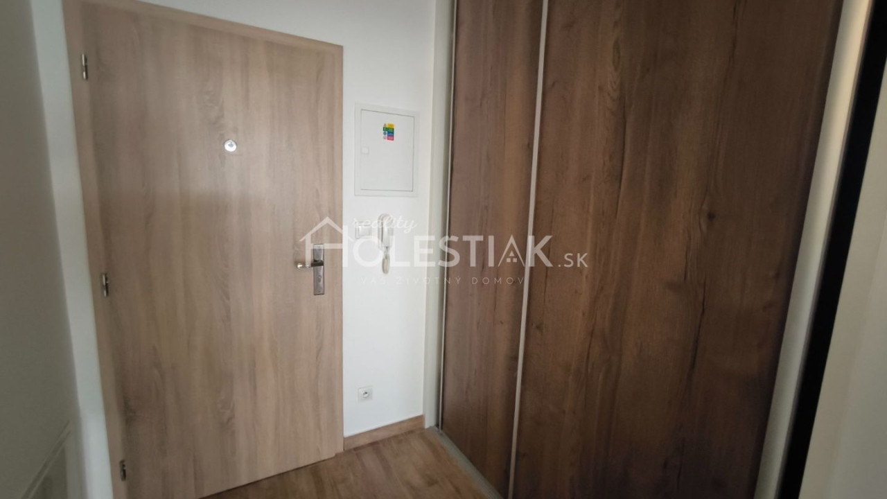 Dám do prenájmu pekný 2+1 byt na Žarci, Čadca, iba u nás