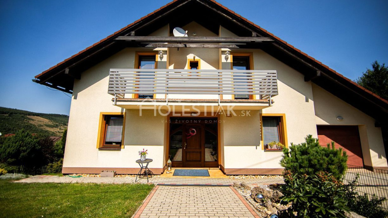Odporúčané - Predám veľký, nadštandardný rodinný dom - Zákopčie
