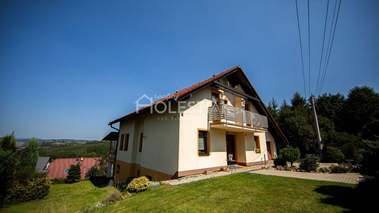 Odporúčané - Predám veľký, nadštandardný rodinný dom - Zákopčie