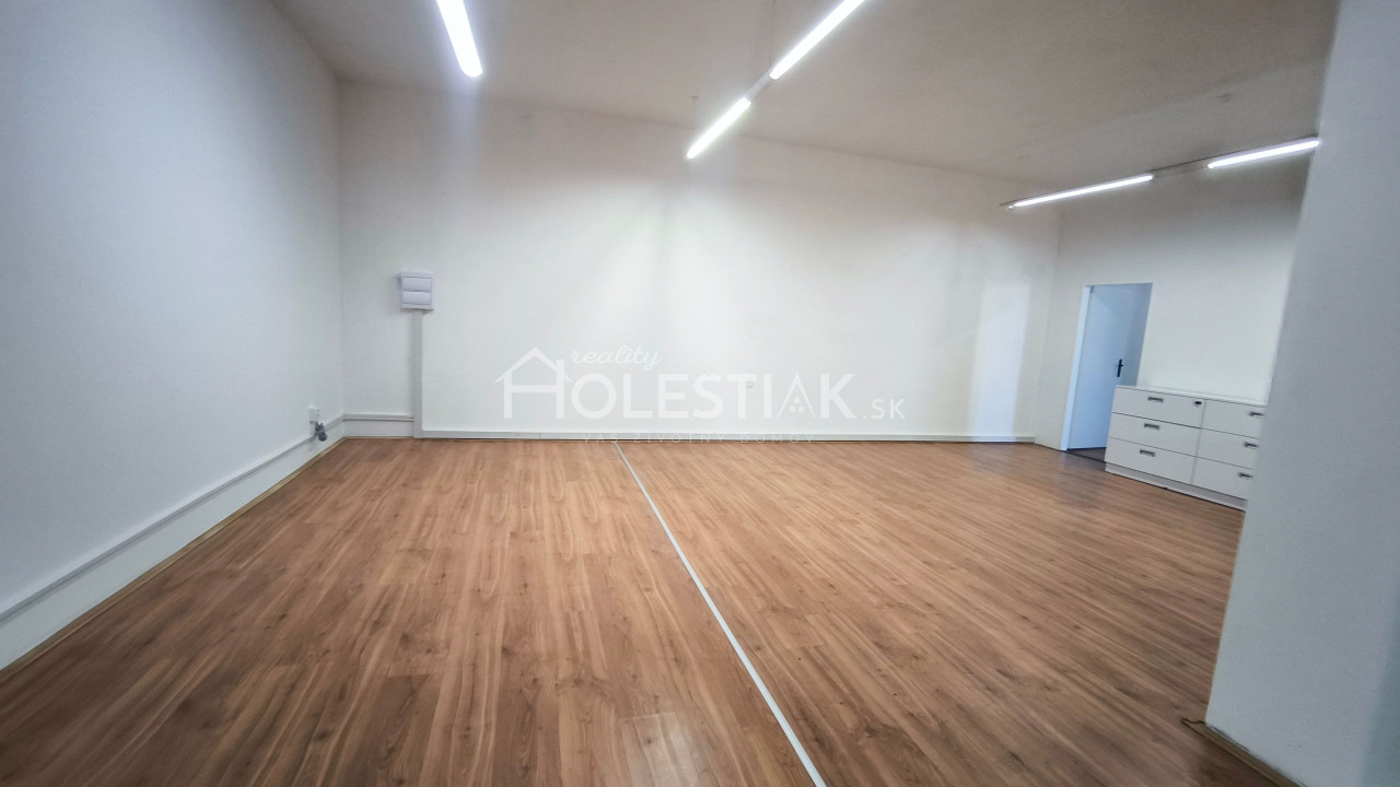 Dám do prenájmu priestory v centre, Čadca, iba u nás 