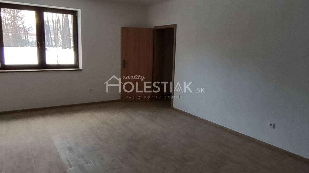 Dám do prenájmu dva nové priestory v centre mesta Čadca