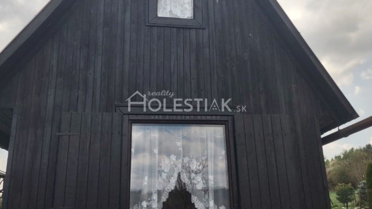 Rezervované - Exkluzívne predám záhradný domček, pozemok 514 m2 Kysucké Nové Mesto