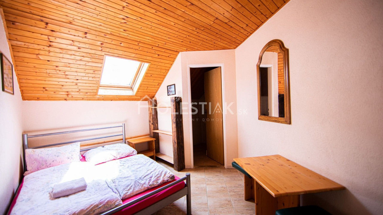 + video Predám veľký areál Skalité, reštaurácia, penzión, rodinný dom, servis, stavebné pozemky - exkluzívne