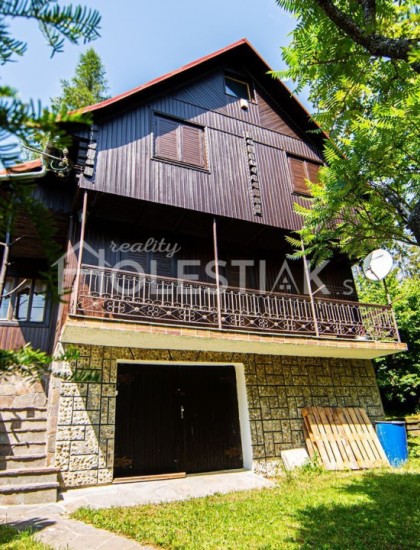 https://www.pavolholestiak.sk/storage/properties/95/thumb/rezervovane-predam-peknu-rekreacnu-chatu-v-meste-cadca-exkluzivne-nove-video_0.jpg?t=1661247934